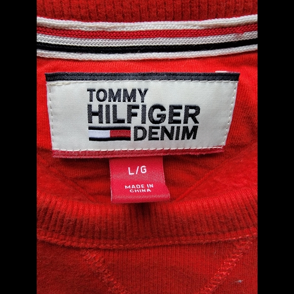 Tommy Hilfiger Denim Men's Large Red Crewneck Sweatshirt Y2K - Picture 4 of 6
